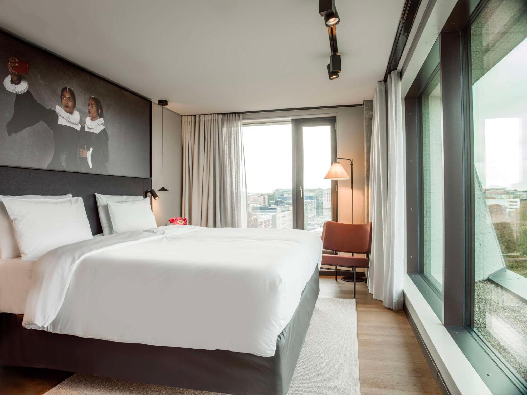 One-Bedroom Suite,1541828737:JPEG