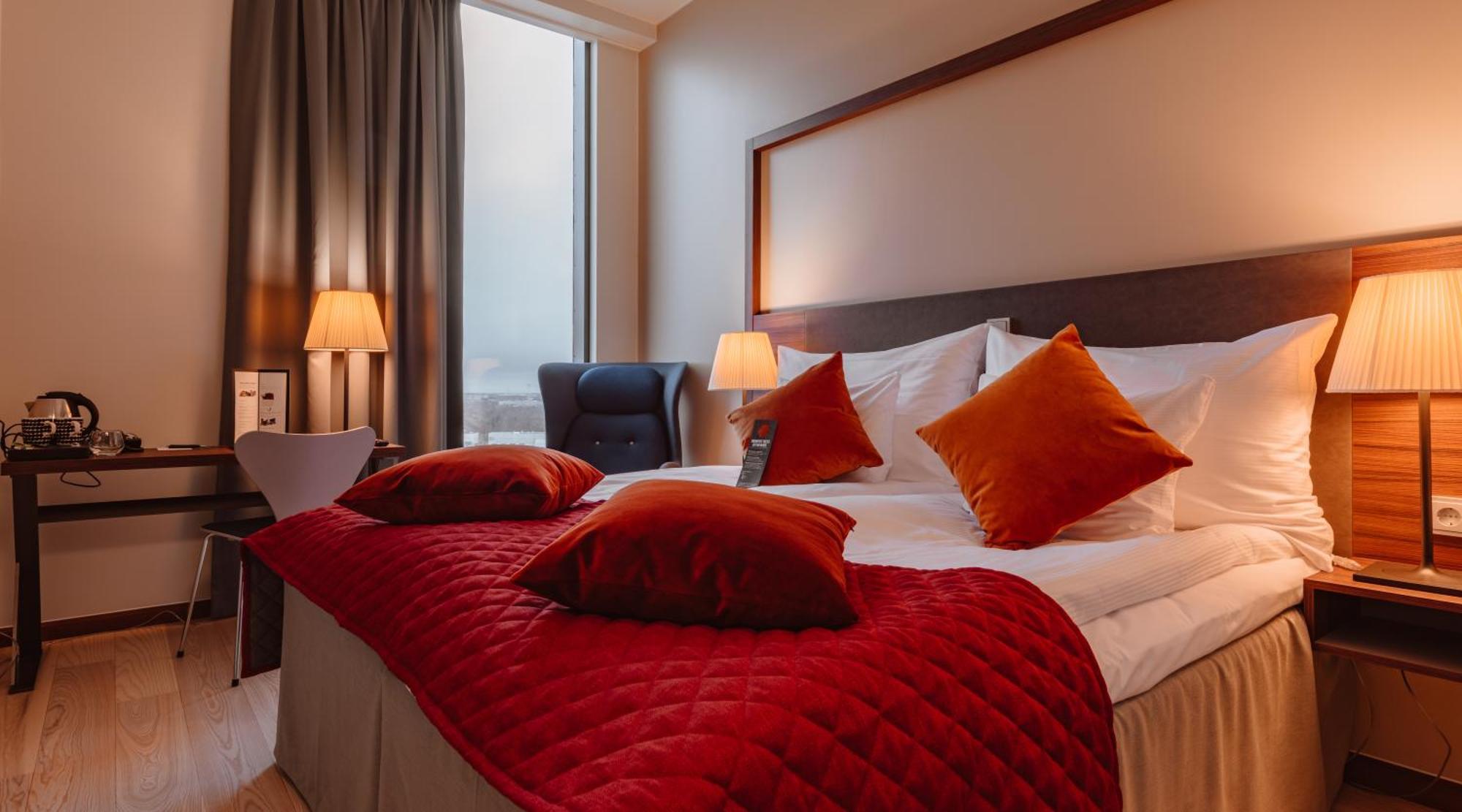 Standard Double Room,708924283:JPEG